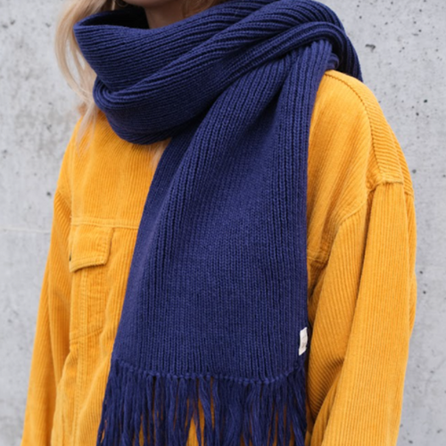 NAVY SCARF