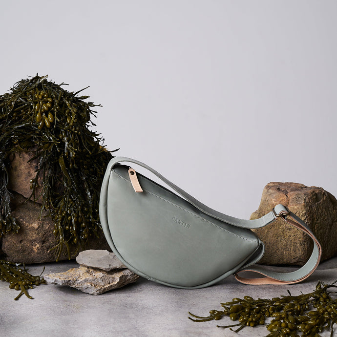 BELT BAG - ANTONIN - LICHEN LEATHER 