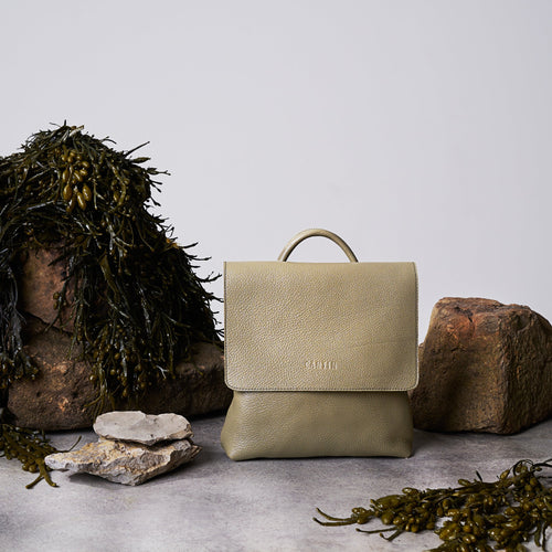 SAC BANDOULIÈRE EN CUIR MOUSSE - GUS