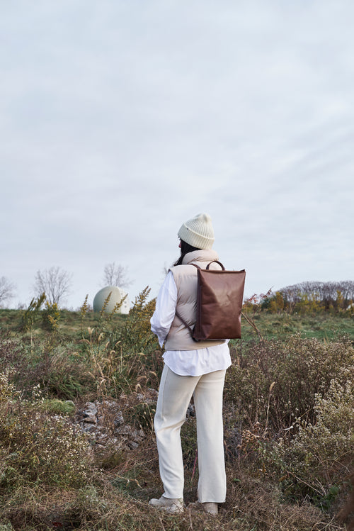 ECHINACEA BUTTON LEATHER BACKPACK - ANASTASIA