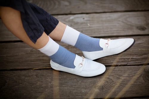 CLASSIC CHALET SOCKS - GRAY &amp; RED
