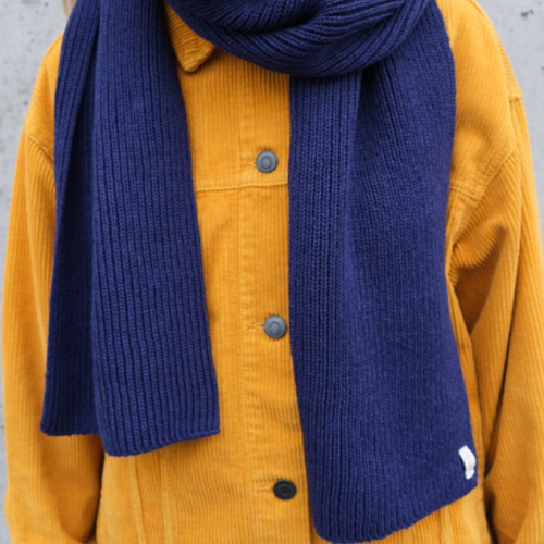 NAVY SCARF