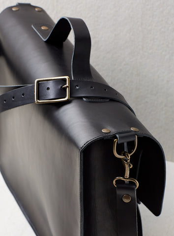 REGINALD BLACK LEATHER