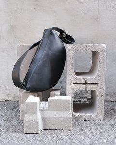 BELT BAG - ANTONIN - BLACK LEATHER 