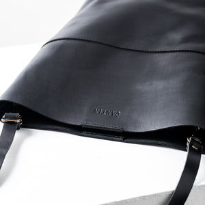 SAC FOURRE-TOUT EN CUIR NOIR - MICHELINE