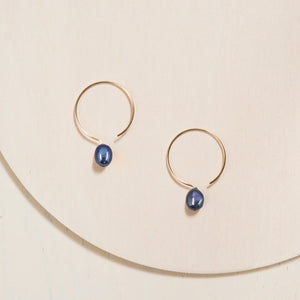 RING EARRINGS WITH PEARL - 24 MM - LAMINATED GOLD - CAMILLETTE