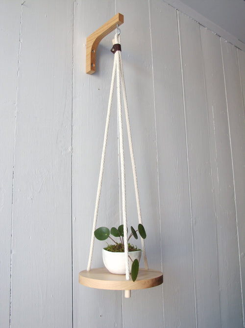 PLANT HOLDER - MEDIUM FLYING MAPLE