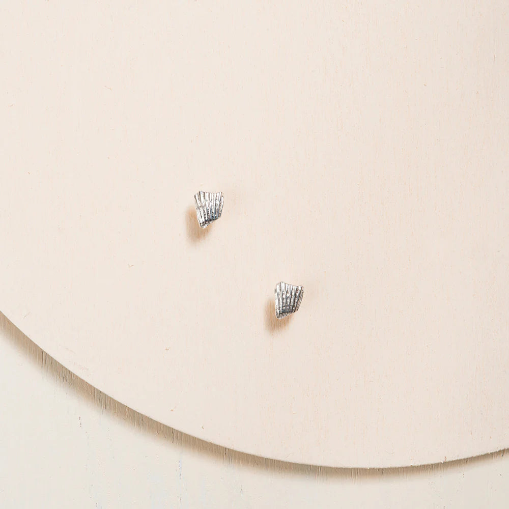 SHELL EARRINGS - SILVER - CAMILLETTE