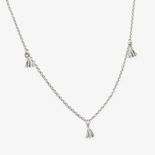 Load image into Gallery viewer, SPARK TRAIL NECKLACE - SILVER - CAMILLETTE