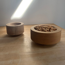 Load image into Gallery viewer, Small bowl - Elise McLauchlan