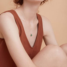 Load image into Gallery viewer, RHEA NECKLACE - SILVER AND AVENTURINE