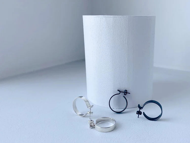 MINI-OCULUS EARRINGS - SILVER